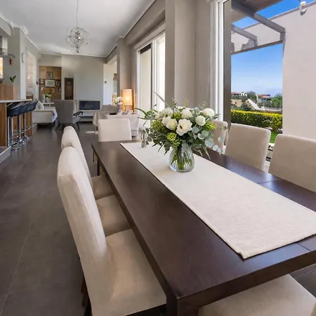 Villa Sunrise *