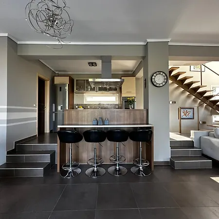 Vilă Sunrise Kassandria