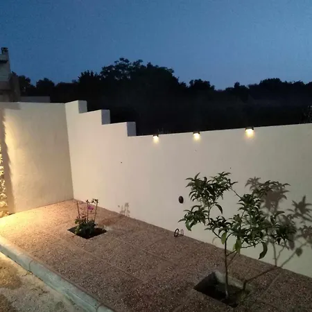 Sunrise Vilă Kassandria