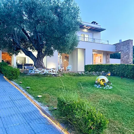 Sunrise Villa