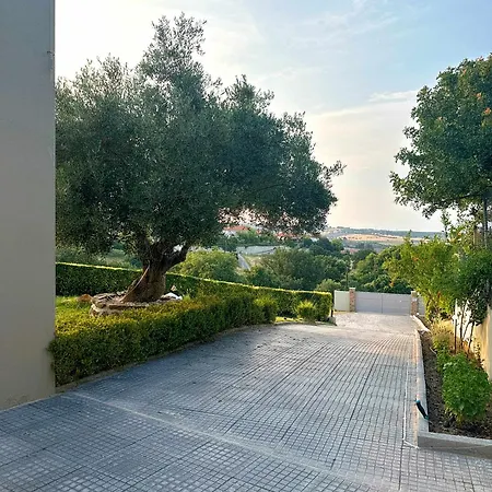 Sunrise Vilă Kassandria